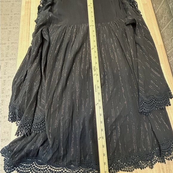 Free People XS Black Crochet Bell Sleeves Rose Gold Metallic Boho Top Buttons - Picture 6 of 15